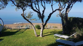 Glyfada Beachfront Villa Aa1g